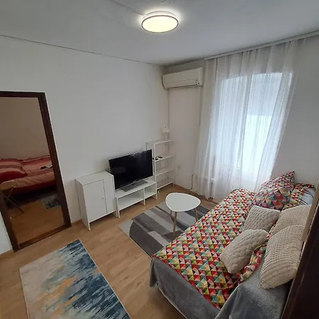 E & E Lägenhet